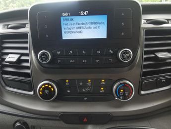 FORD TRANSIT CUSTOM 2.0 300 EcoBlue Trend Panel Van 5dr Diesel Manual L2 H1 Euro 6 (