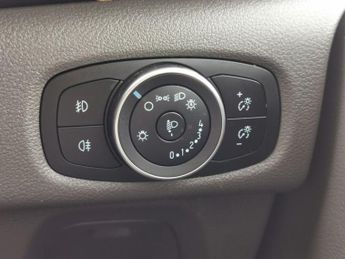 FORD TRANSIT CUSTOM 2.0 300 EcoBlue Trend Panel Van 5dr Diesel Manual L2 H1 Euro 6 (