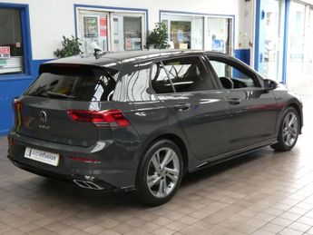 VOLKSWAGEN GOLF 1.5 TSI R-Line Hatchback 5dr Petrol Manual Euro 6 (s/s) (130 ps)