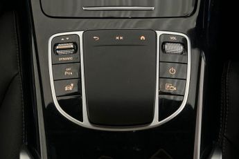 MERCEDES-BENZ EQC EQC 400 80kWh AMG Line (Premium Plus) SUV 5dr Electric Auto 4MAT