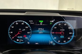 MERCEDES-BENZ EQC EQC 400 80kWh AMG Line (Premium Plus) SUV 5dr Electric Auto 4MAT