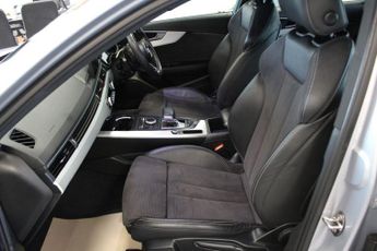 AUDI A4 2.0 TDI ultra S line Saloon 4dr Diesel S Tronic Euro 6 (s/s) (19