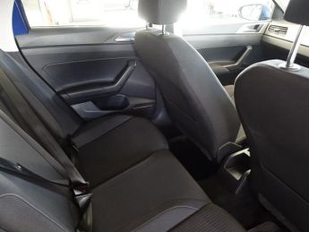 VOLKSWAGEN POLO 1.0 TSI Match Hatchback 5dr Petrol DSG Euro 6 (s/s) (95 ps)