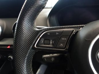 AUDI Q2 2.0 TDI 30 S line SUV 5dr Diesel S Tronic Euro 6 (s/s) (116 ps)