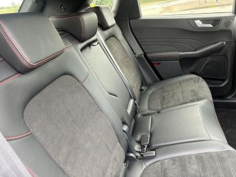 FORD KUGA 2.5 EcoBoost Duratec 14.4kWh ST-Line X SUV 5dr Petrol Plug-in Hy
