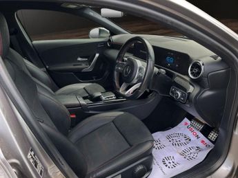 MERCEDES-BENZ A-CLASS 1.3 A250e 15.6kWh AMG Line (Executive) Saloon 4dr Petrol Plug-in