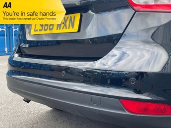 FORD FOCUS 1.5 TDCi Titanium Hatchback 5dr Diesel Powershift Euro 6 (s/s) (