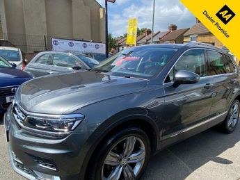 VOLKSWAGEN TIGUAN 2.0 TDI BlueMotion Tech SEL SUV 5dr Diesel DSG 4Motion Euro 6 (s