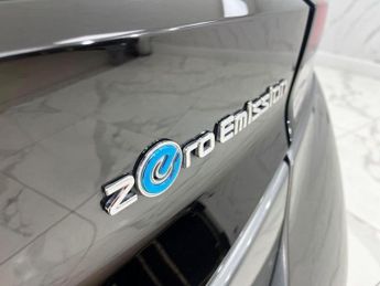 NISSAN LEAF 40kWh N-Connecta Hatchback 5dr Electric Auto (150 ps)