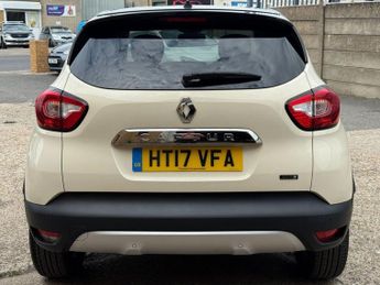 RENAULT CAPTUR 1.5 dCi ENERGY Signature Nav SUV 5dr Diesel Auto Euro 6 (s/s) (9