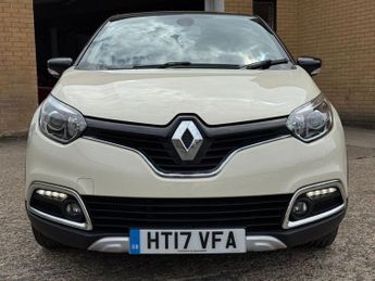 RENAULT CAPTUR 1.5 dCi ENERGY Signature Nav SUV 5dr Diesel Auto Euro 6 (s/s) (9
