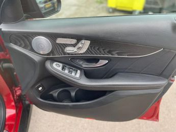 MERCEDES-BENZ GLC 2.0 GLC250 AMG Night Edition (Premium Plus) SUV 5dr Petrol G-Tro