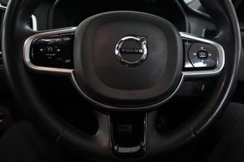 VOLVO XC90 2.0 B5 MHEV R-Design Pro SUV 5dr Diesel Hybrid Auto 4WD Euro 6 (