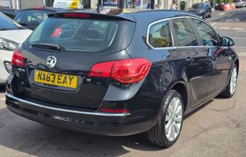 VAUXHALL ASTRA AUTOMATIC 1.6 16V Tech Line Sports Tourer 5dr Petrol Auto Euro 5