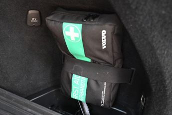 VOLVO XC90 2.0 B5 MHEV Inscription Pro SUV 5dr Diesel Hybrid Auto 4WD Euro 