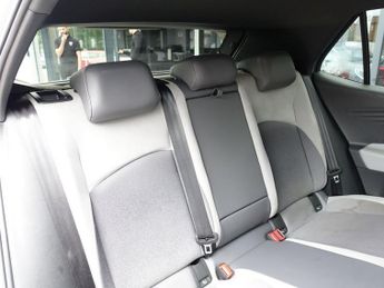 VOLKSWAGEN ID.3 Pro Performance 58kWh Business Hatchback 5dr Electric Auto (204 
