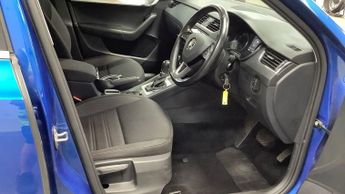 SKODA OCTAVIA 1.0 TSI GPF SE Technology Hatchback 5dr Petrol DSG Euro 6 (s/s) 