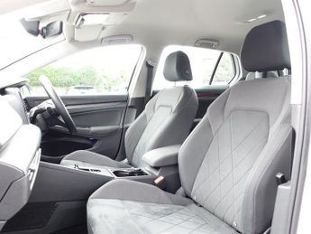 VOLKSWAGEN GOLF 2.0 TDI Style Hatchback 5dr Diesel DSG Euro 6 (s/s) (150 ps)