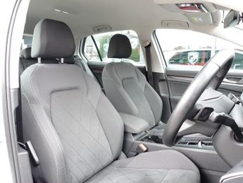 VOLKSWAGEN GOLF 2.0 TDI Style Hatchback 5dr Diesel DSG Euro 6 (s/s) (150 ps)