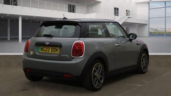 MINI Electric Hatch Cooper SE 32.6kWh Level 1 Hatchback 3dr Electric Auto (184 ps)