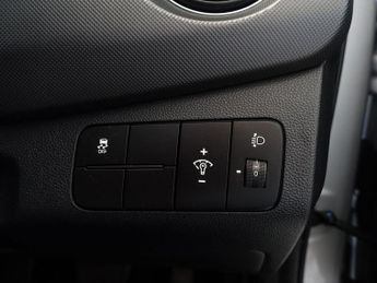 HYUNDAI I10 1.2 Premium Hatchback 5dr Petrol Auto Euro 6 (87 ps)
