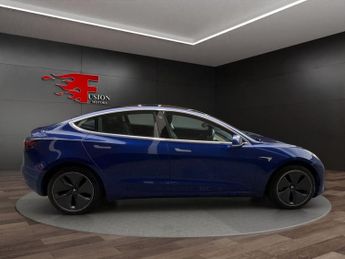 TESLA Model 3 (Dual Motor) Long Range Saloon 4dr Electric Auto 4WDE (346 ps)