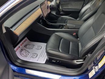 TESLA Model 3 (Dual Motor) Long Range Saloon 4dr Electric Auto 4WDE (346 ps)