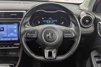 MG MG ZS 51.1kWh Trophy SUV 5dr Electric Auto (176 ps)