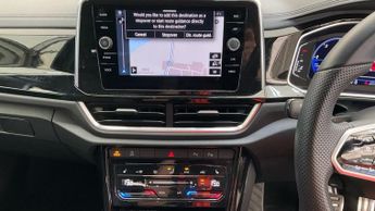 VOLKSWAGEN T-ROC 2.0 TDI R-Line SUV 5dr Diesel DSG Euro 6 (s/s) (150 ps)