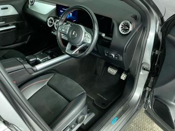 MERCEDES-BENZ EQA EQA 250 66.5kWh AMG Line (Premium) SUV 5dr Electric Auto (190 ps