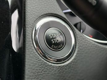NISSAN QASHQAI 1.3 DIG-T N-Connecta SUV 5dr Petrol DCT Auto Euro 6 (s/s) (160 p