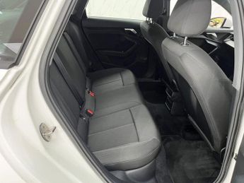 AUDI A3 1.5 TFSI 35 Technik Sportback 5dr Petrol Manual Euro 6 (s/s) (15