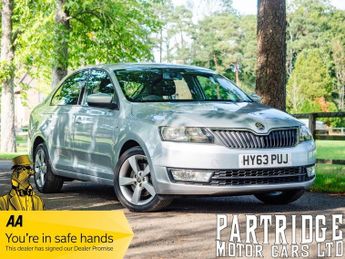 Skoda Rapid 1.2 TSI Elegance Hatchback 5dr Petrol Manual Euro 5 (105 ps)
