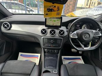 MERCEDES-BENZ GLA 2.1 GLA200d AMG Line SUV 5dr Diesel 7G-DCT Euro 6 (s/s) (136 ps)