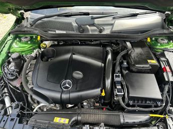 MERCEDES-BENZ GLA 2.1 GLA200d AMG Line SUV 5dr Diesel 7G-DCT Euro 6 (s/s) (136 ps)