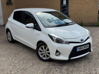 TOYOTA YARIS 1.5 VVT-h T4 Hatchback 5dr Petrol Hybrid CVT Euro 5 (101 ps)