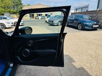 MINI HATCH 2.0 Cooper S Exclusive Hatchback 5dr Petrol Steptronic Euro 6 (s