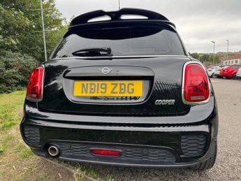 MINI HATCH 1.5 Cooper Sport Hatchback 3dr Petrol Manual Euro 6 (s/s) (136 p