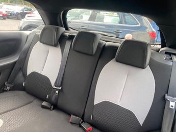 CITROEN DS3 1.2 PureTech DSign Hatchback 3dr Petrol Manual Euro 5 (82 ps)