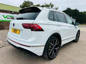 VOLKSWAGEN TIGUAN 2.0 TSI R SUV 5dr Petrol DSG 4Motion Euro 6 (s/s) (320 ps)