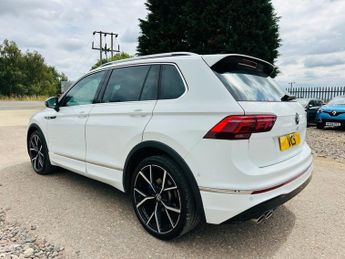 VOLKSWAGEN TIGUAN 2.0 TSI R SUV 5dr Petrol DSG 4Motion Euro 6 (s/s) (320 ps)