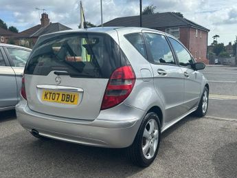MERCEDES-BENZ A-CLASS 2.0 A160 CDI Avantgarde SE Hatchback 5dr Diesel CVT (142 g/km, 8