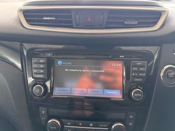 NISSAN QASHQAI 1.2 DIG-T Tekna SUV 5dr Petrol XTRON 2WD Euro 6 (s/s) (115 ps)