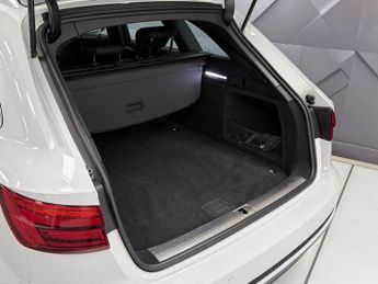 AUDI A4 AVANT 2.0 TDI S line Estate 5dr Diesel Manual Euro 6 (s/s) (150 ps)