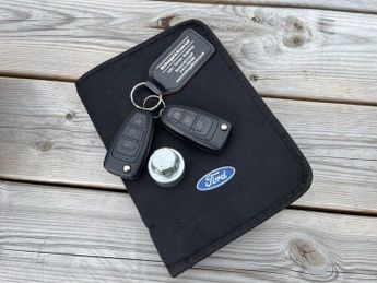 FORD C-MAX 1.5T EcoBoost Zetec MPV 5dr Petrol Auto Euro 6 (s/s) (150 ps)