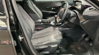 PEUGEOT 208 1.2 PureTech Allure Premium Hatchback 5dr Petrol Manual Euro 6 (