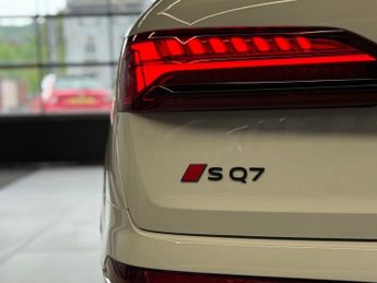 AUDI SQ7 4.0 TFSI V8 Black Edition SUV 5dr Petrol Tiptronic quattro Euro 