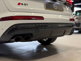 AUDI SQ7 4.0 TFSI V8 Black Edition SUV 5dr Petrol Tiptronic quattro Euro 