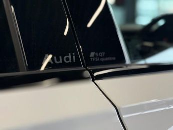 AUDI SQ7 4.0 TFSI V8 Black Edition SUV 5dr Petrol Tiptronic quattro Euro 