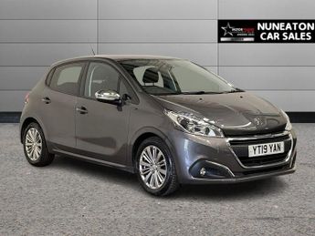 Peugeot 208 1.2 PureTech Signature Hatchback 5dr Petrol Manual Euro 6 (s/s) 
